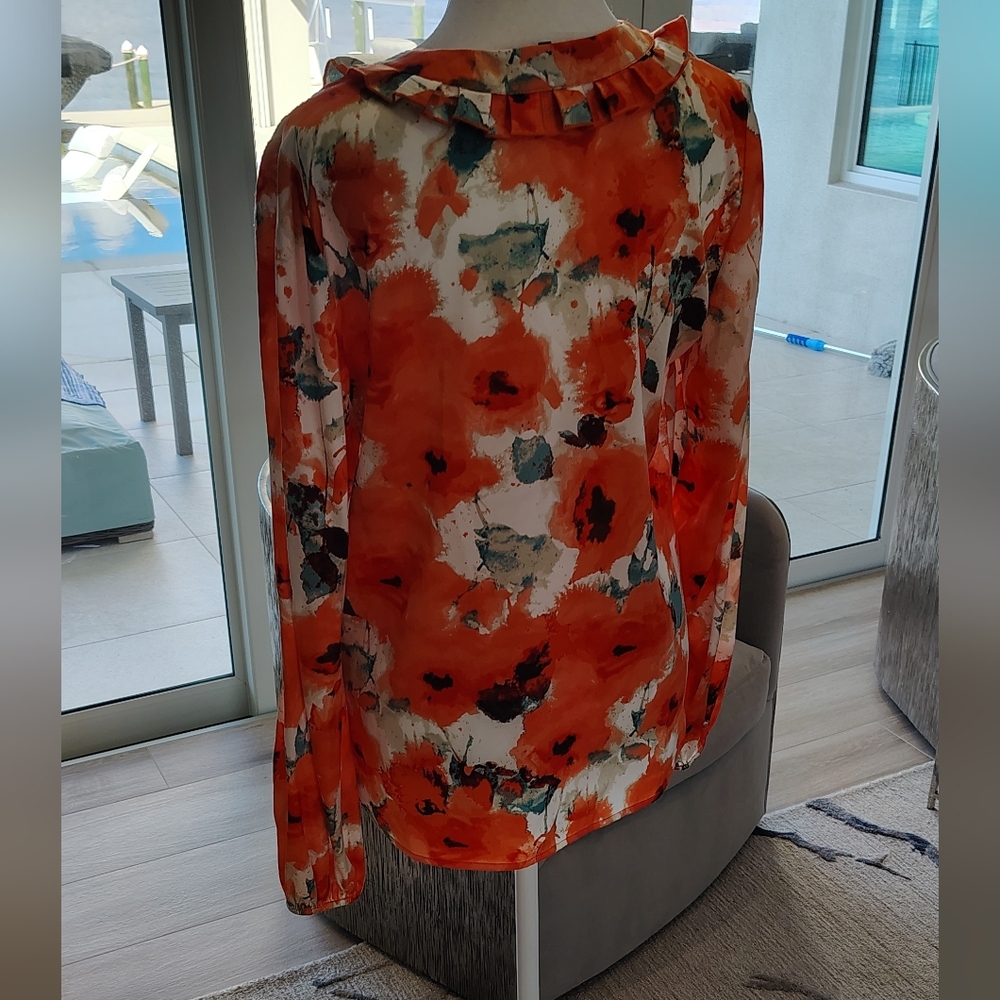 St. John Vibrant Floral Blouse in Orange and Teal - Picture 4 of 11